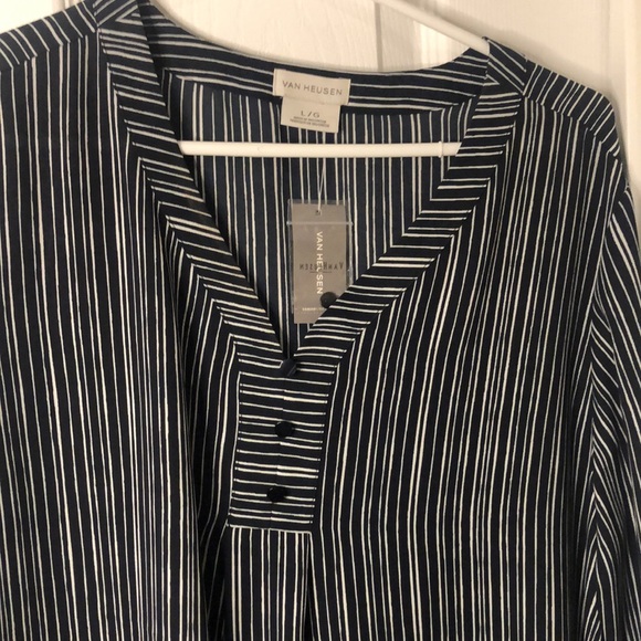 NWT Van Heusen Navy and White Stripe Top - Picture 3 of 7